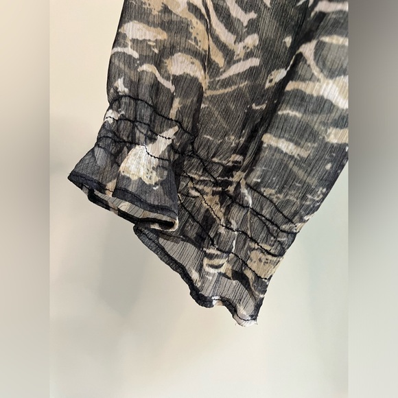 Cache Sheer Grey and Black Beaded Blouse - Picture 2 of 10